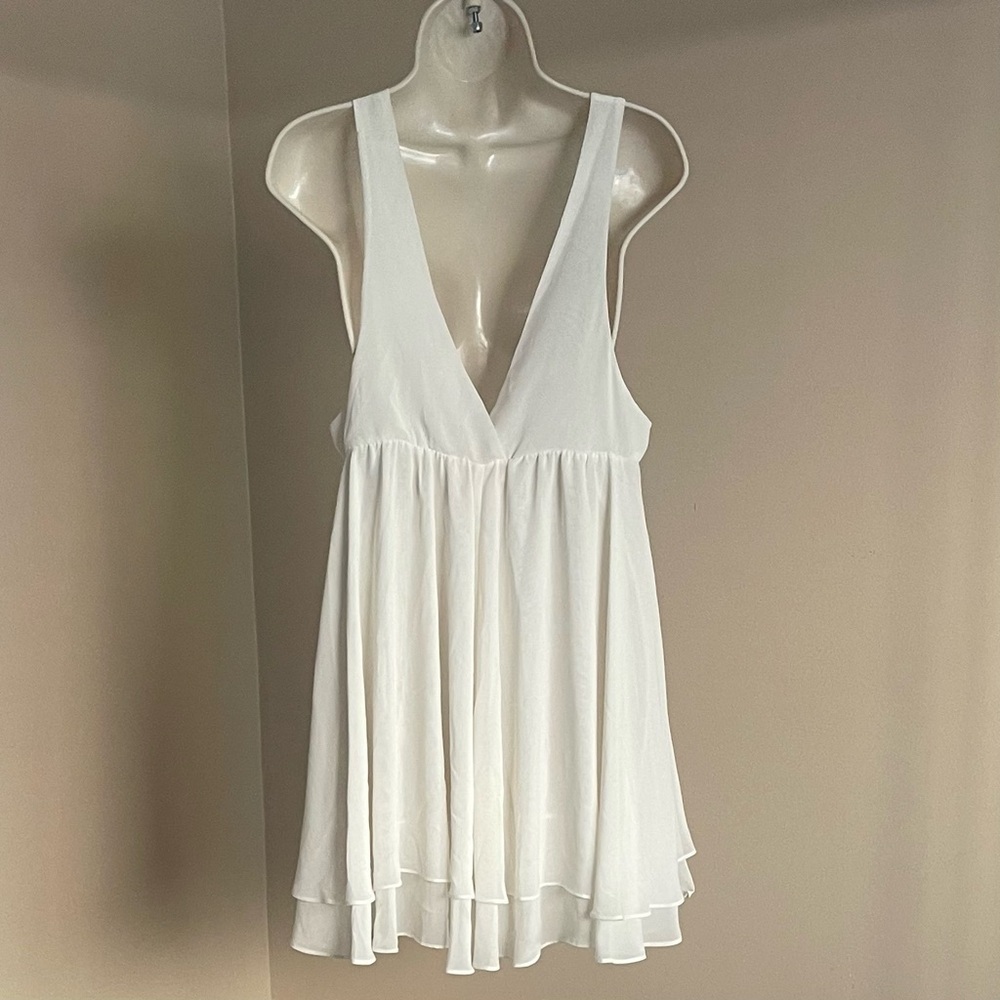 Oscar de la Renta Pink Label  Ivory Robe and Chemise Set - Picture 7 of 12